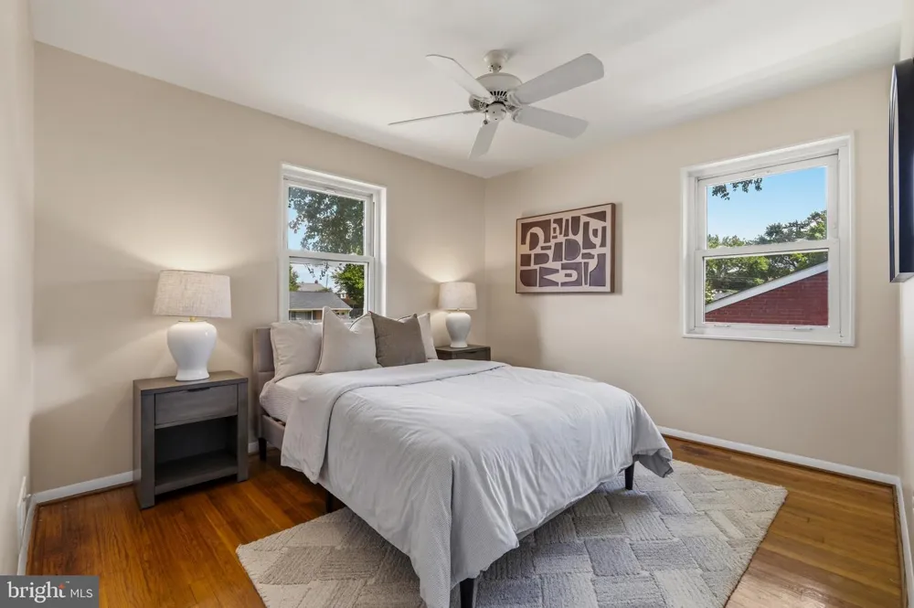 6011 HIBBLING AVENUE Springfield, VA 22150