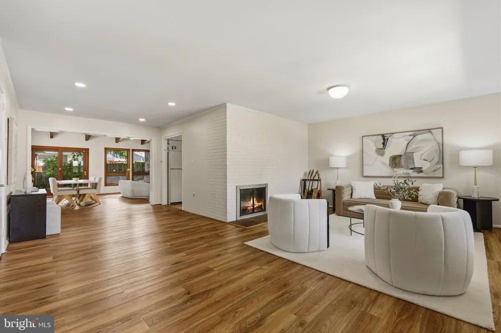 6011 HIBBLING AVENUE Springfield, VA 22150