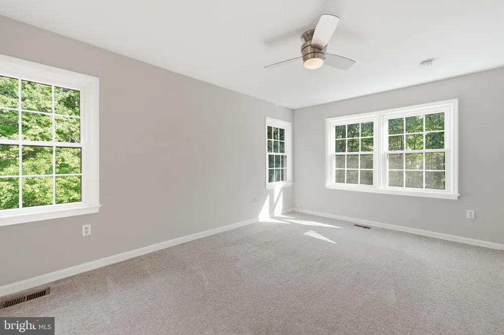 8108 CLIFFOREST DRIVE Springfield, VA 22153