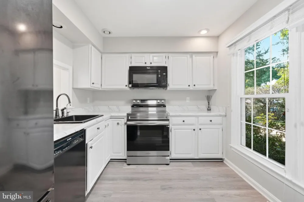 8108 CLIFFOREST DRIVE Springfield, VA 22153