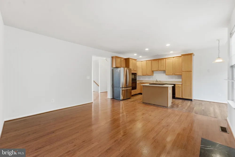 22582 SCATTERSVILLE GAP TERRACE Ashburn, VA 20148