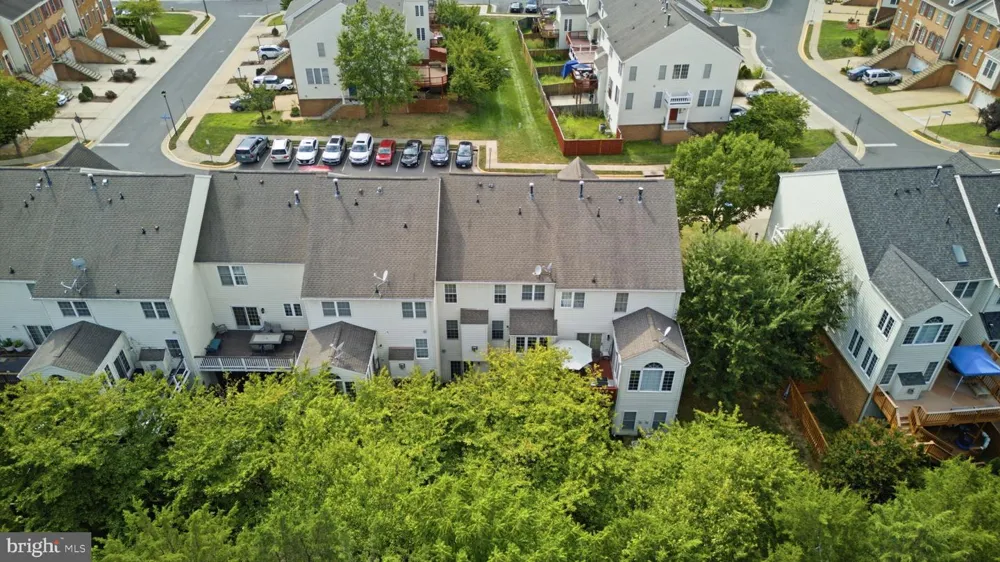 22582 SCATTERSVILLE GAP TERRACE Ashburn, VA 20148