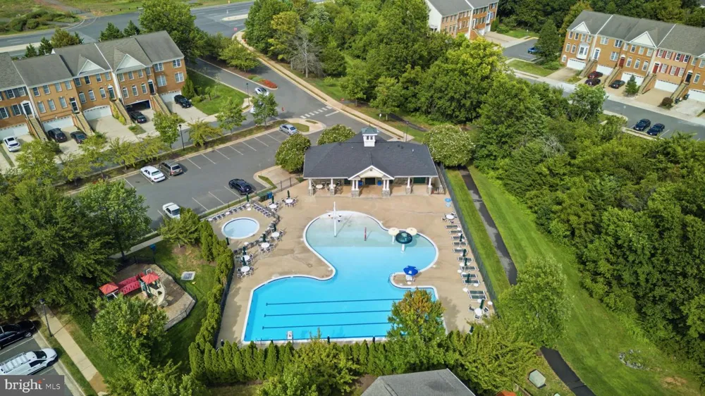 22582 SCATTERSVILLE GAP TERRACE Ashburn, VA 20148