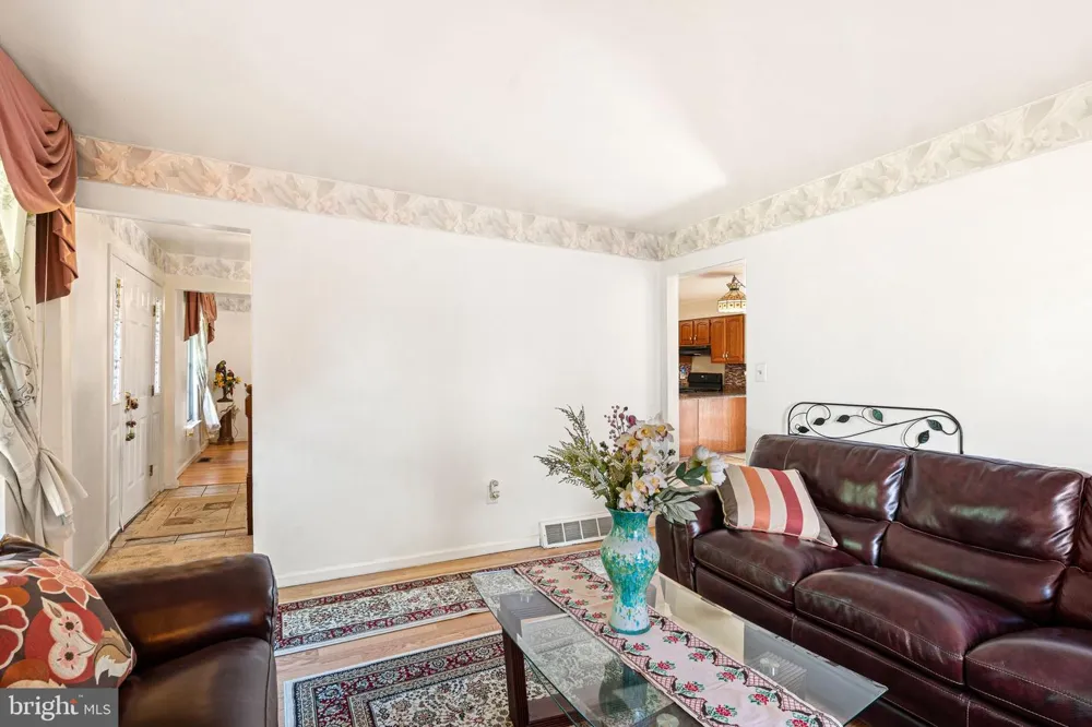 55 STATE ROAD Springfield, PA 19064