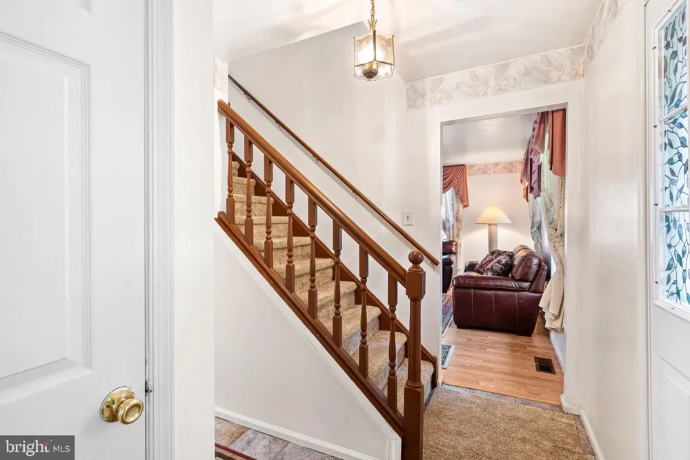 55 STATE ROAD Springfield, PA 19064