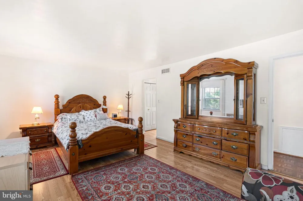55 STATE ROAD Springfield, PA 19064