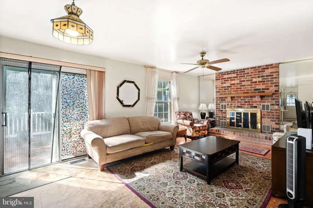 55 STATE ROAD Springfield, PA 19064