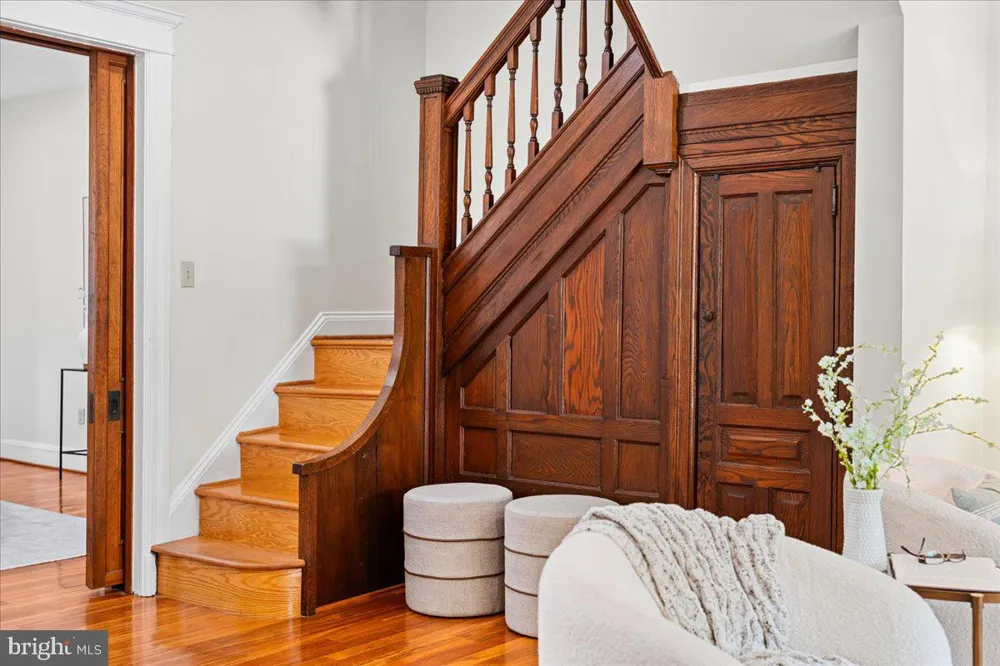 2612 CALVERT STREET Baltimore, MD 21218