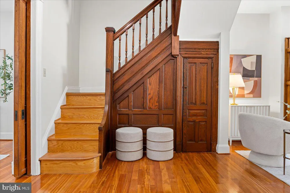 2612 CALVERT STREET Baltimore, MD 21218