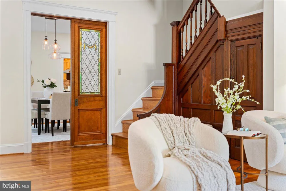 2612 CALVERT STREET Baltimore, MD 21218