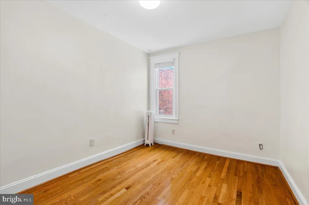 2612 CALVERT STREET Baltimore, MD 21218