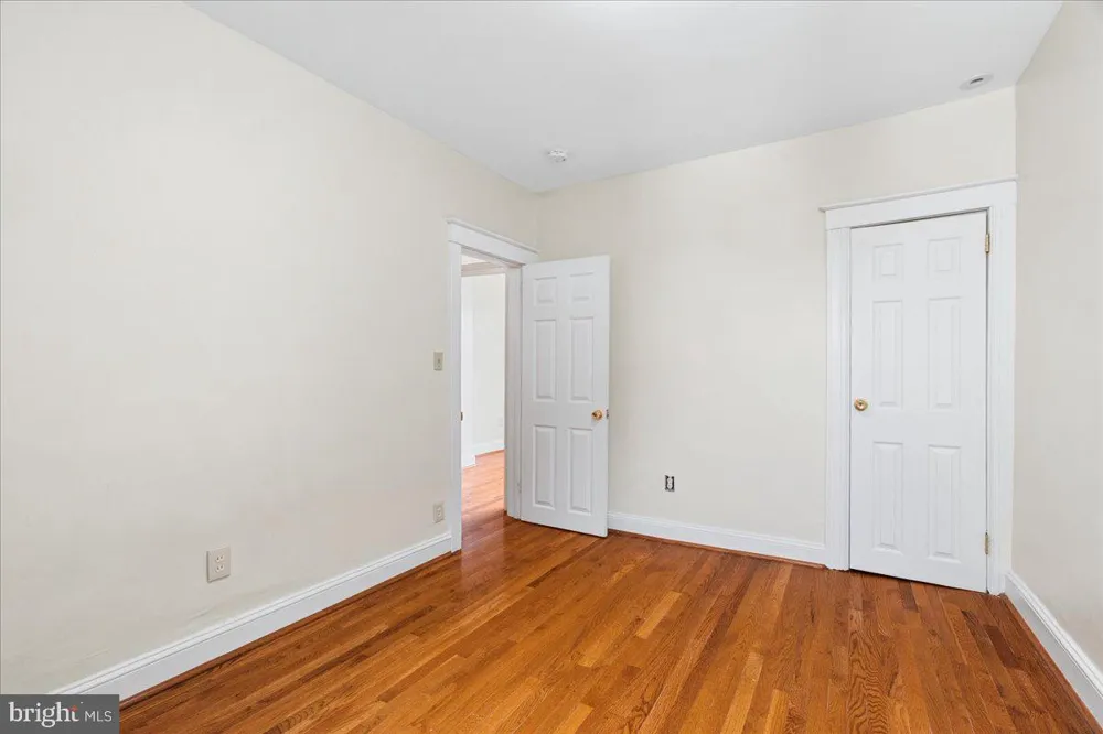 2612 CALVERT STREET Baltimore, MD 21218