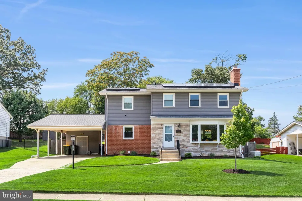 6006 RIVANNA DRIVE Springfield, VA 22150
