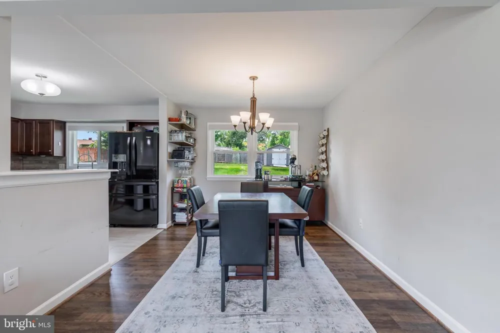 6006 RIVANNA DRIVE Springfield, VA 22150