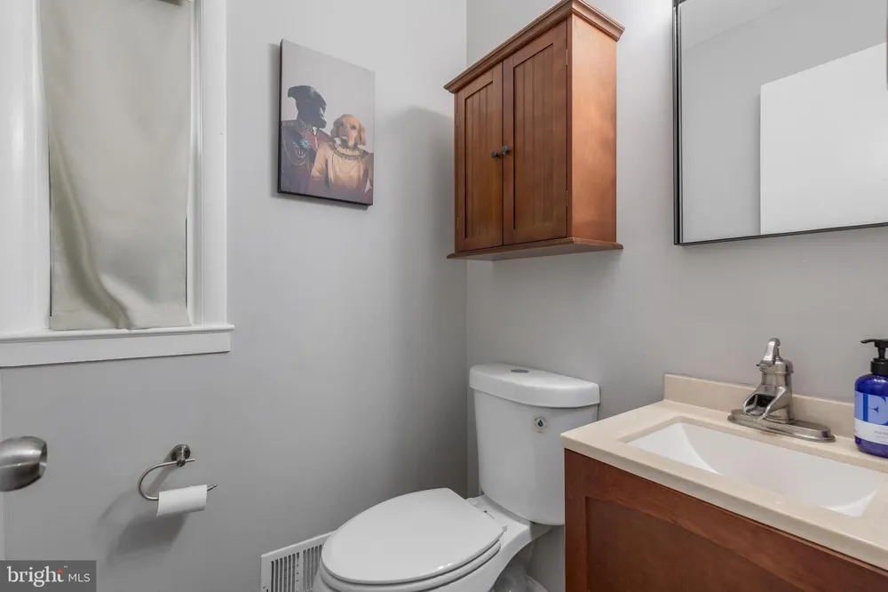 6006 RIVANNA DRIVE Springfield, VA 22150