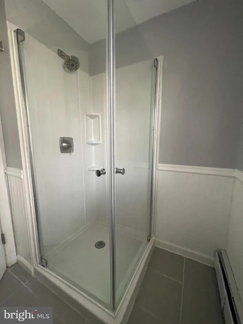 221 COUNTY AVENUE Maple Shade, NJ 08052
