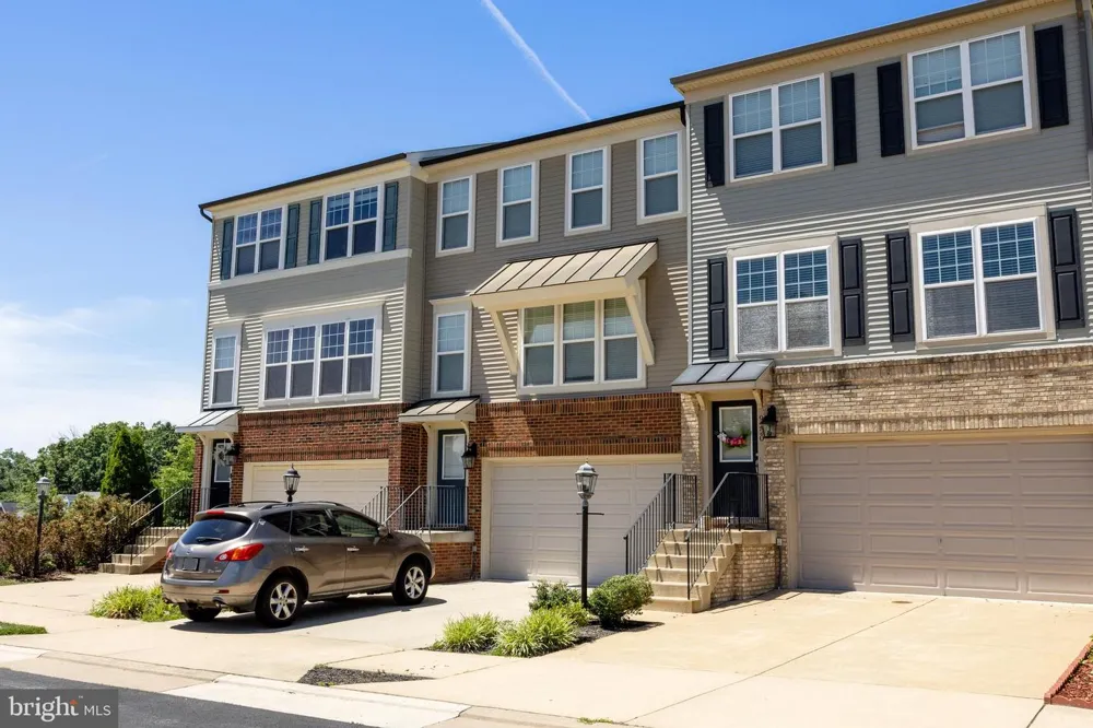 9222 DAWKINS CREST CIRCLE Bristow, VA 20136