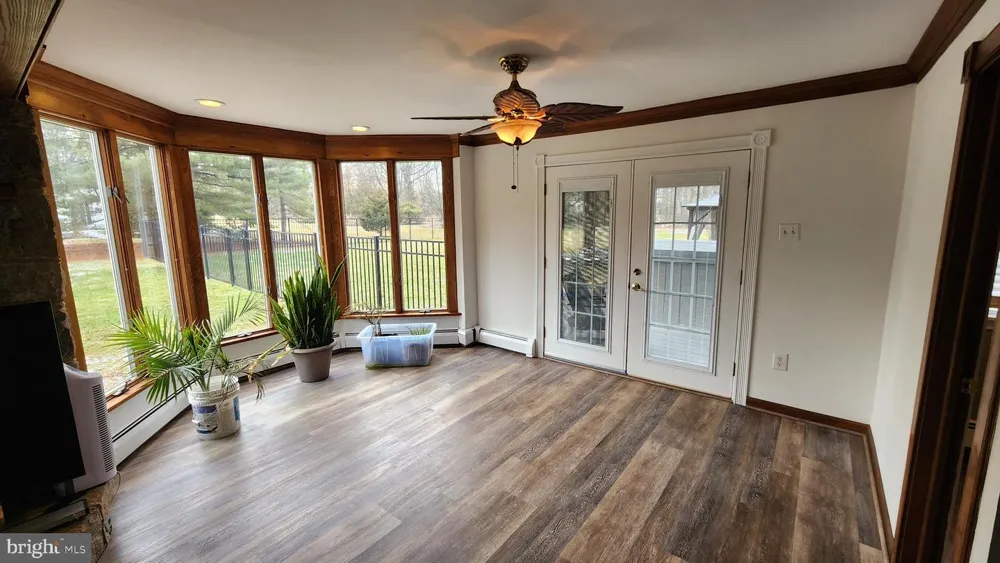 1239 LIMEKILN PIKE Ambler, PA 19002