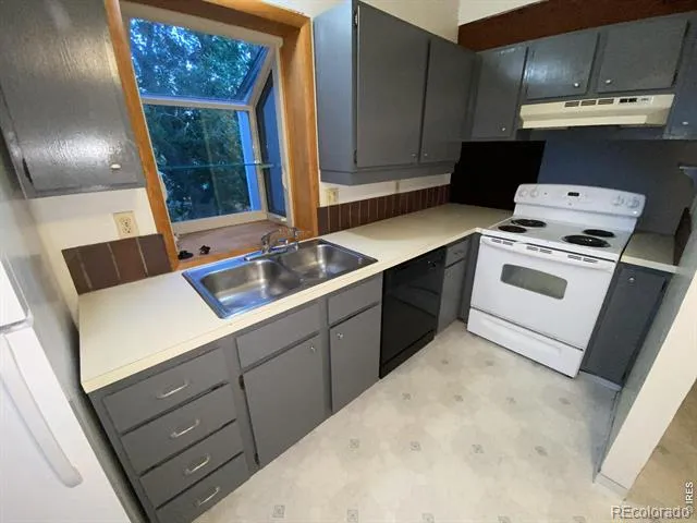 4733 Tantra Drive Boulder, CO 80305