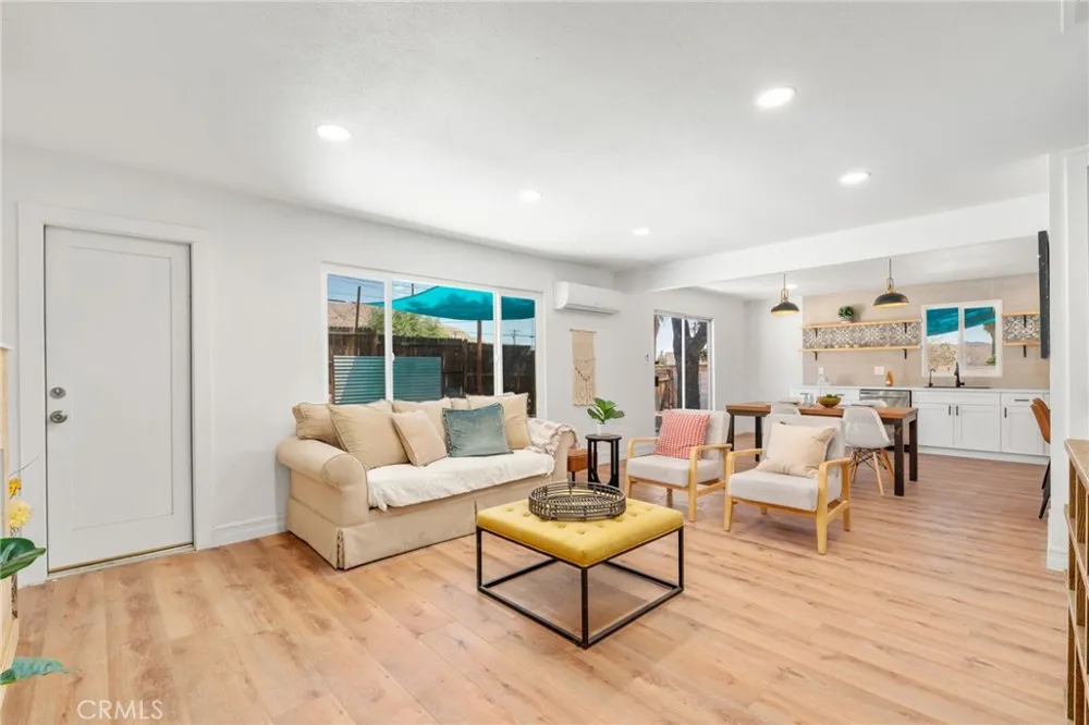 10931 Knobb Morongo Valley, CA 92256