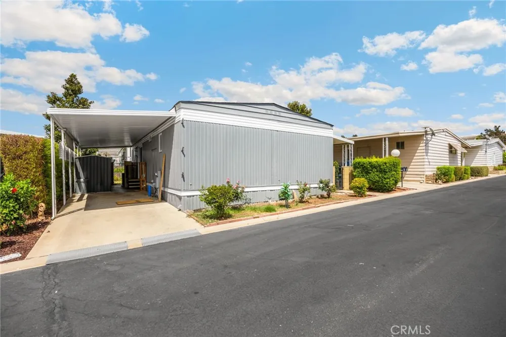 16943 S Lake Forest #95 Yorba Linda, CA 92886