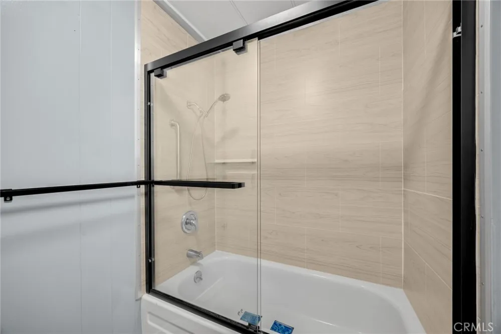 16943 S Lake Forest #95 Yorba Linda, CA 92886