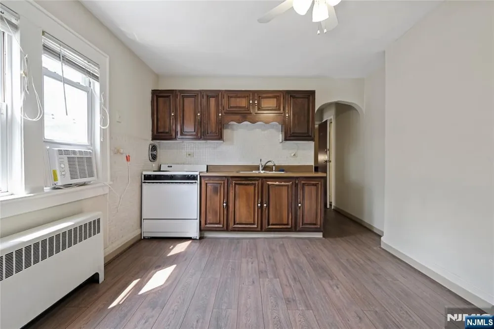 124 Weinmanns Boulevard 2 Wayne, NJ 07470