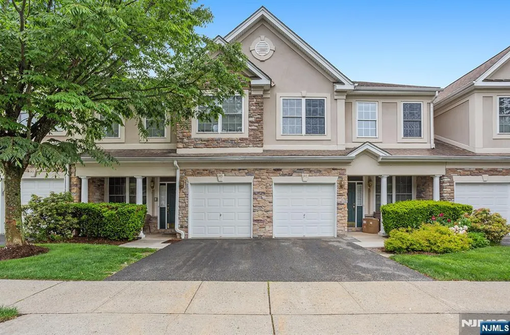 145 Levinberg Lane Wayne, NJ 07470