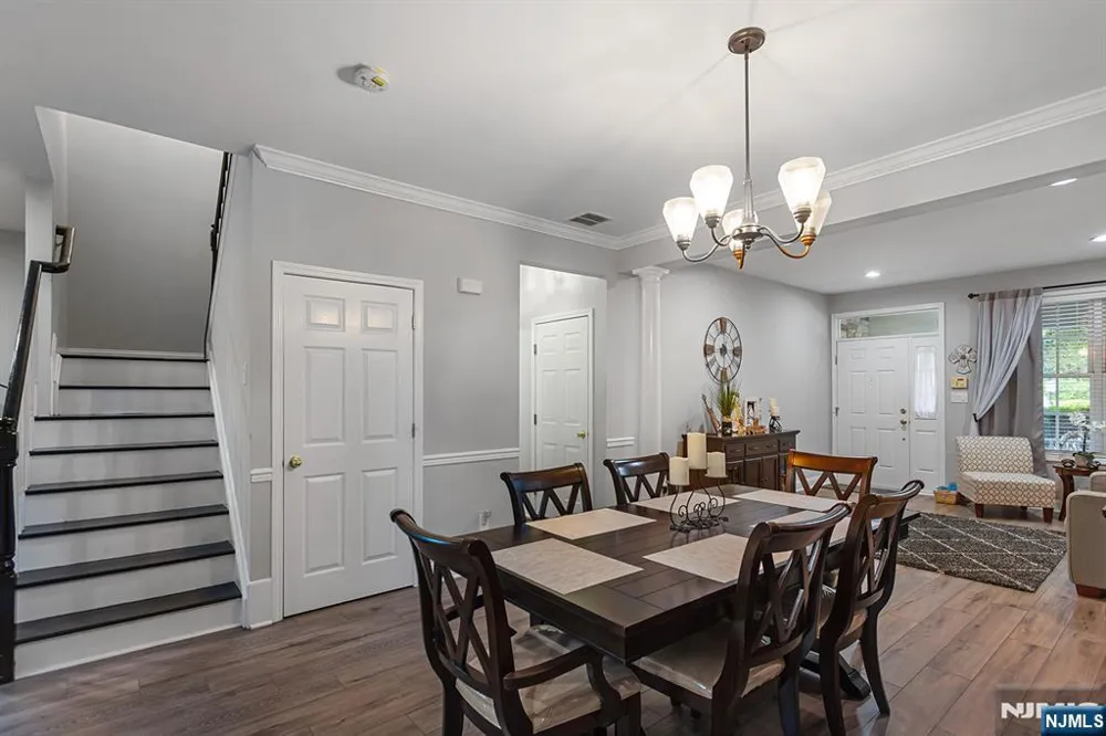 145 Levinberg Lane Wayne, NJ 07470