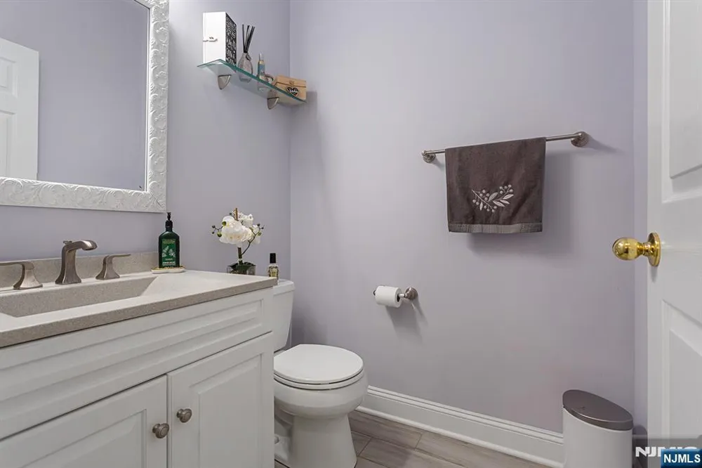 145 Levinberg Lane Wayne, NJ 07470