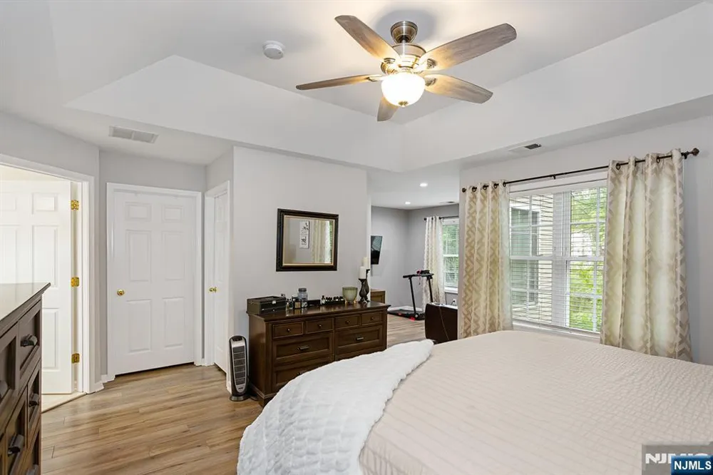 145 Levinberg Lane Wayne, NJ 07470