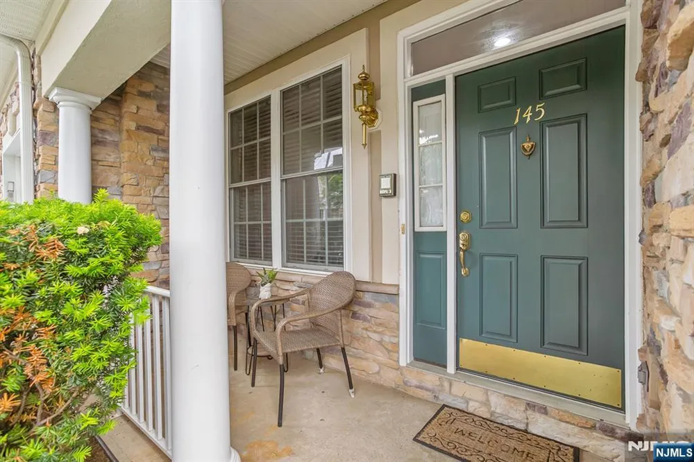 145 Levinberg Lane Wayne, NJ 07470