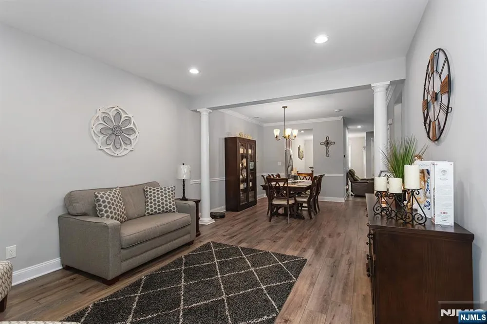 145 Levinberg Lane Wayne, NJ 07470