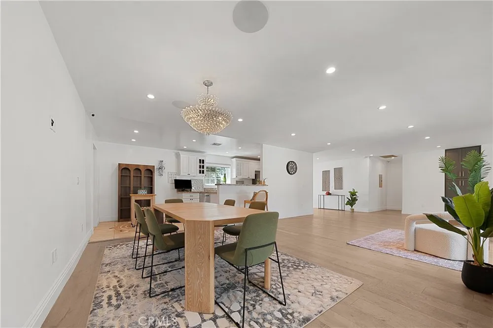 9150 Zelzah Avenue Northridge, CA 91325