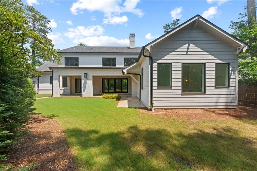 4550 Jolyn Place Sandy Springs, GA 30342