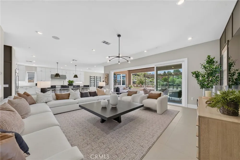 4791 Rideline Road Yorba Linda, CA 92887