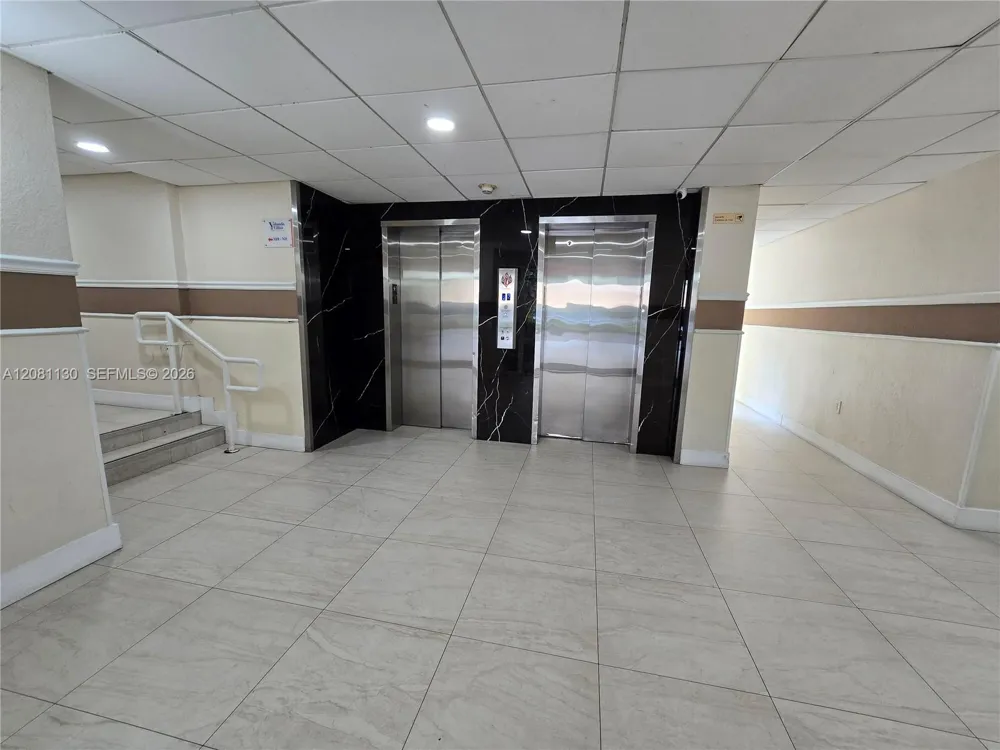 4550 NW 9th St #310E Miami, FL 33126
