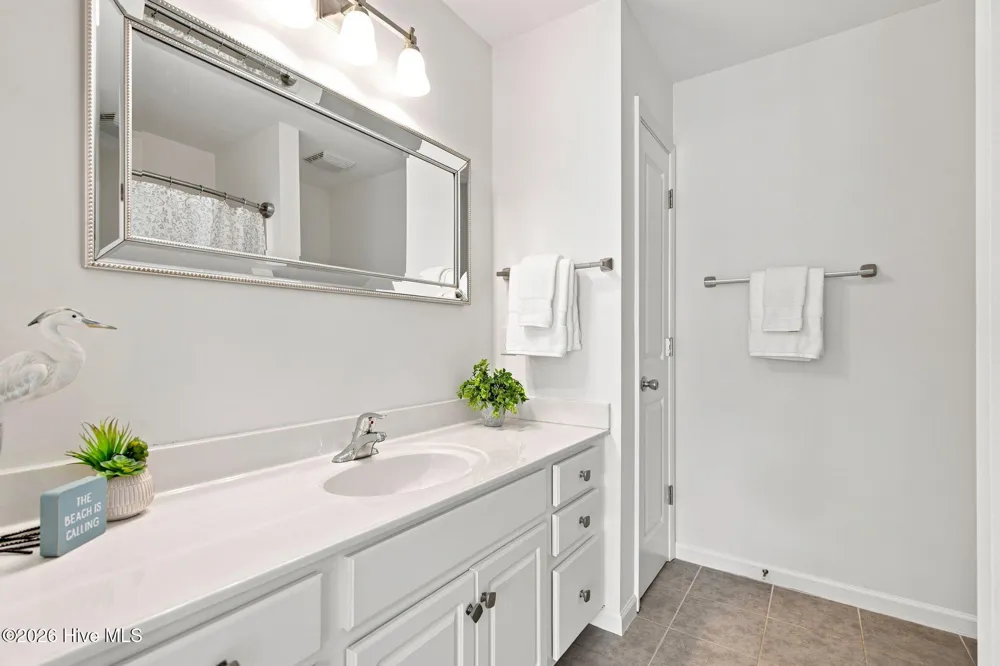 4563 Exuma Lane Wilmington, NC 28412