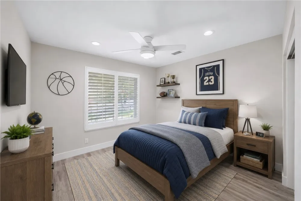 2818 Lowell Santa Ana, CA 92706