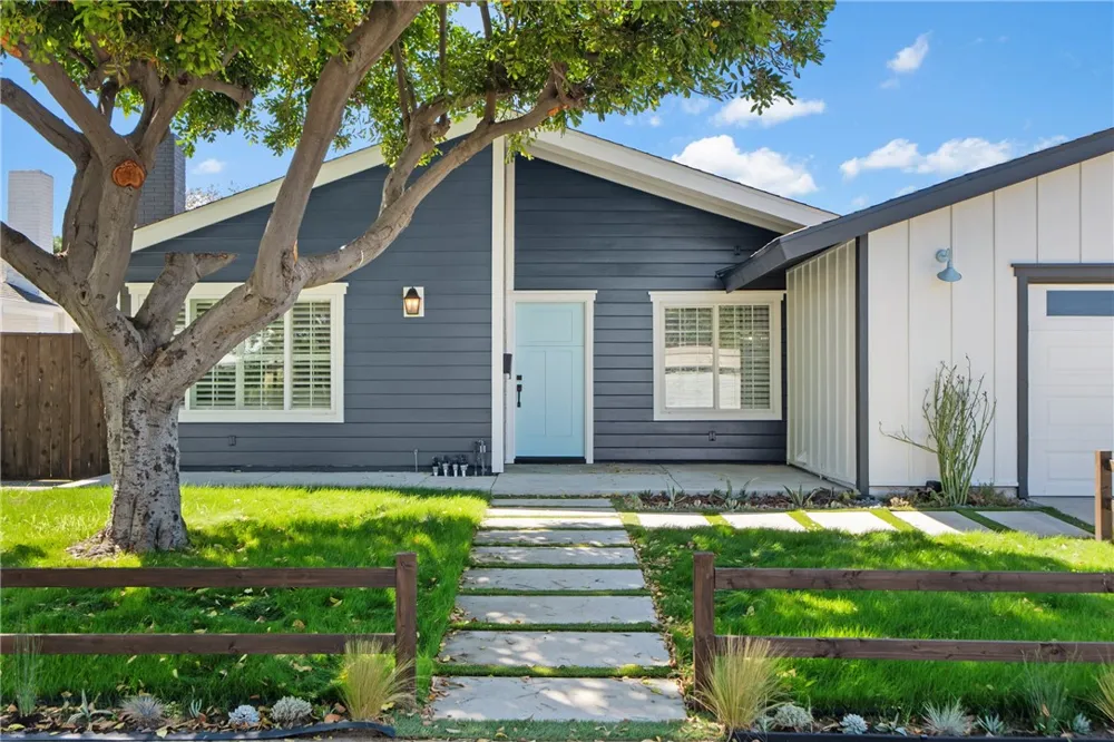 2818 Lowell Santa Ana, CA 92706