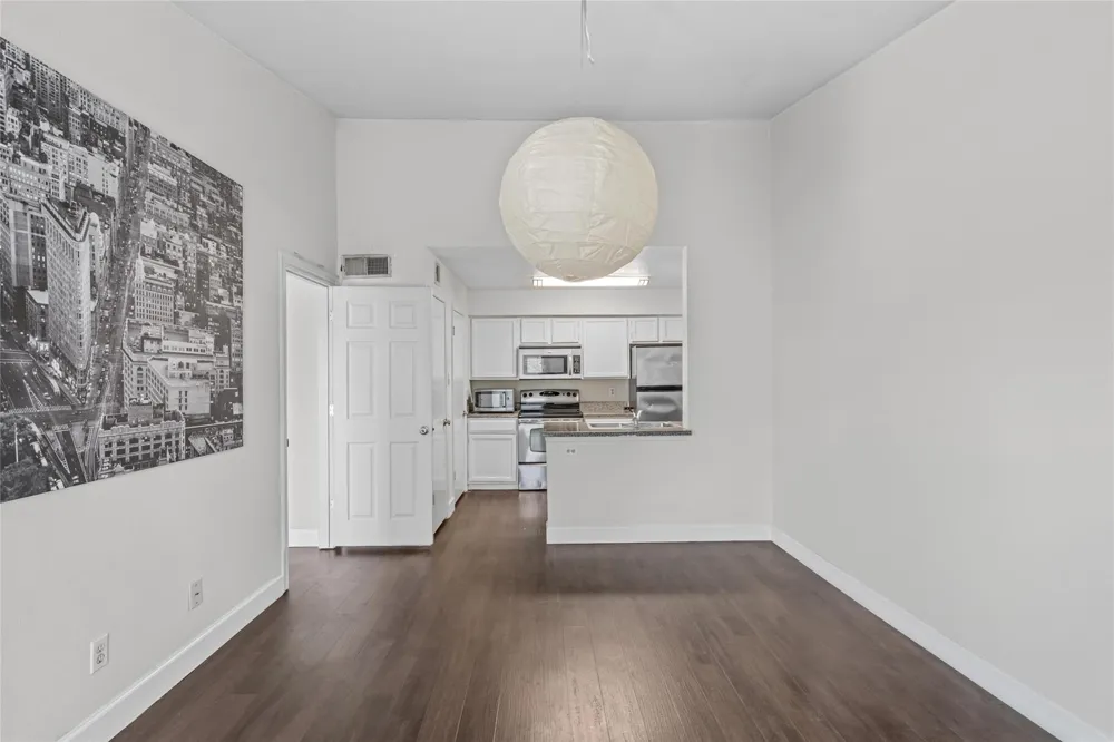 3900 Woodchase Drive #162 Houston, TX 77042