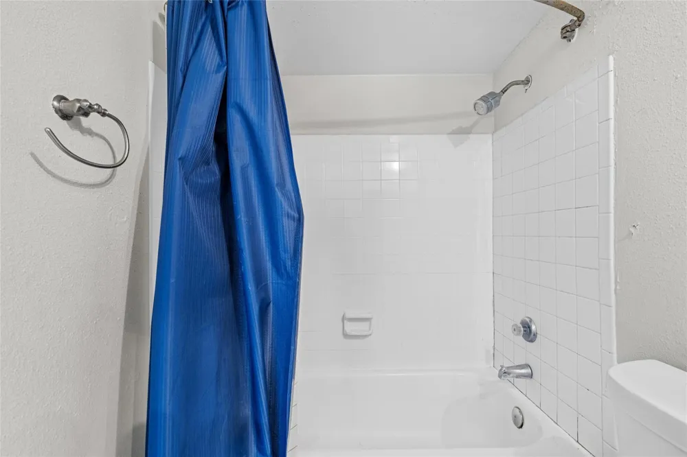 3900 Woodchase Drive #162 Houston, TX 77042