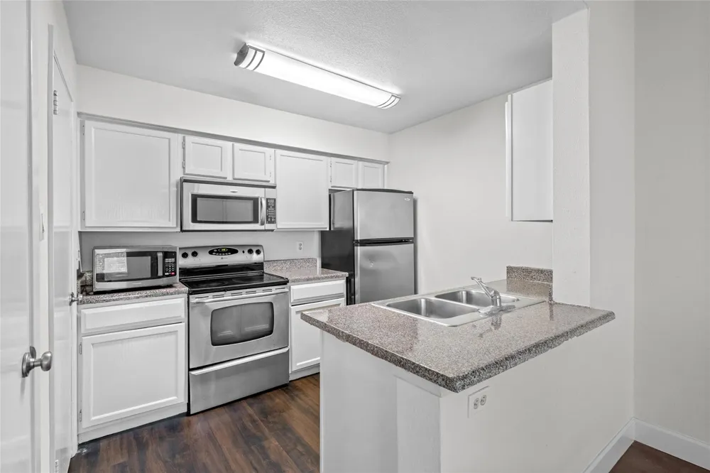 3900 Woodchase Drive #162 Houston, TX 77042