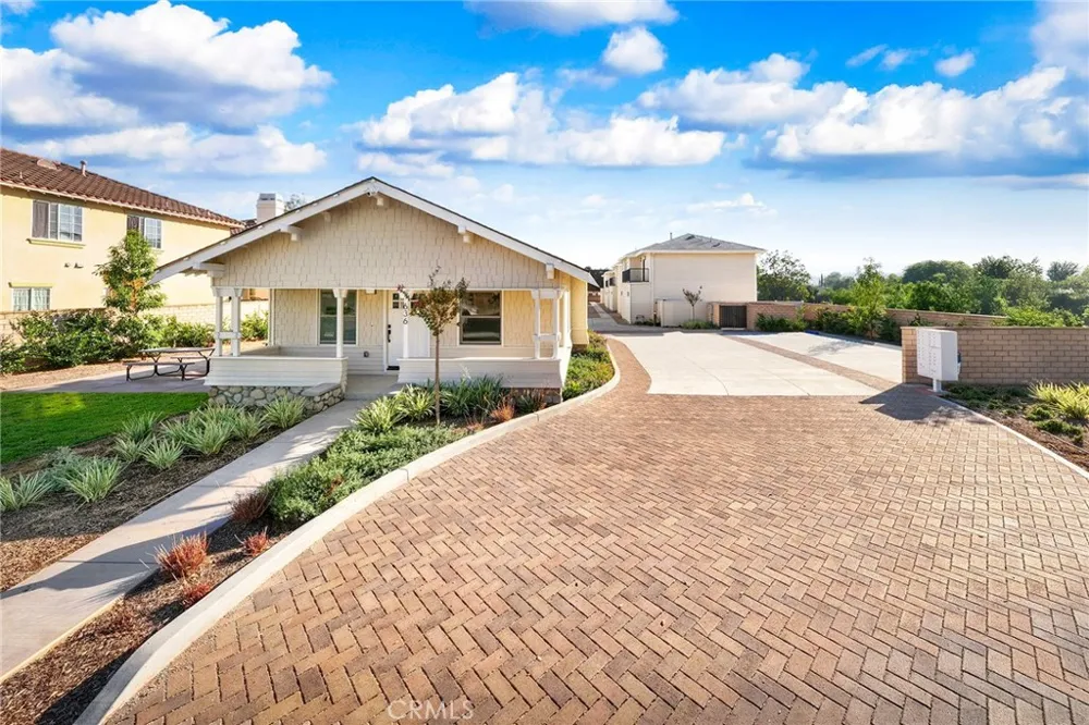 640 W Grand Avenue Pomona, CA 91766