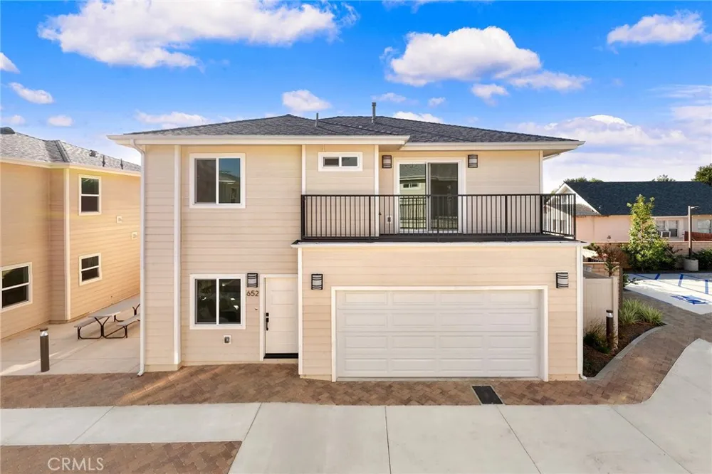 640 W Grand Avenue Pomona, CA 91766