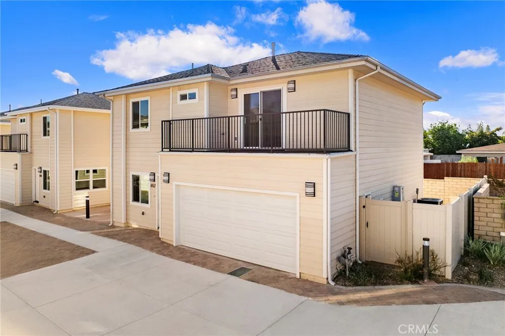 640 W Grand Avenue Pomona, CA 91766