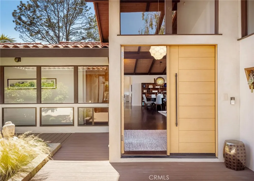 1405 Via Gabriel Palos Verdes Estates, CA 90274