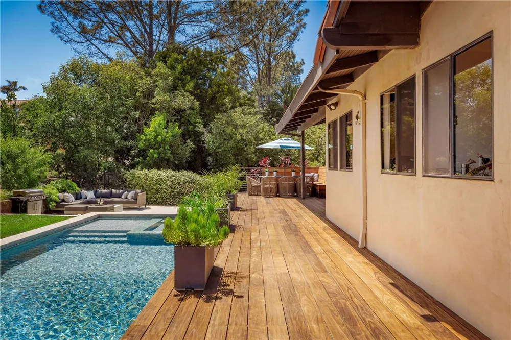 1405 Via Gabriel Palos Verdes Estates, CA 90274