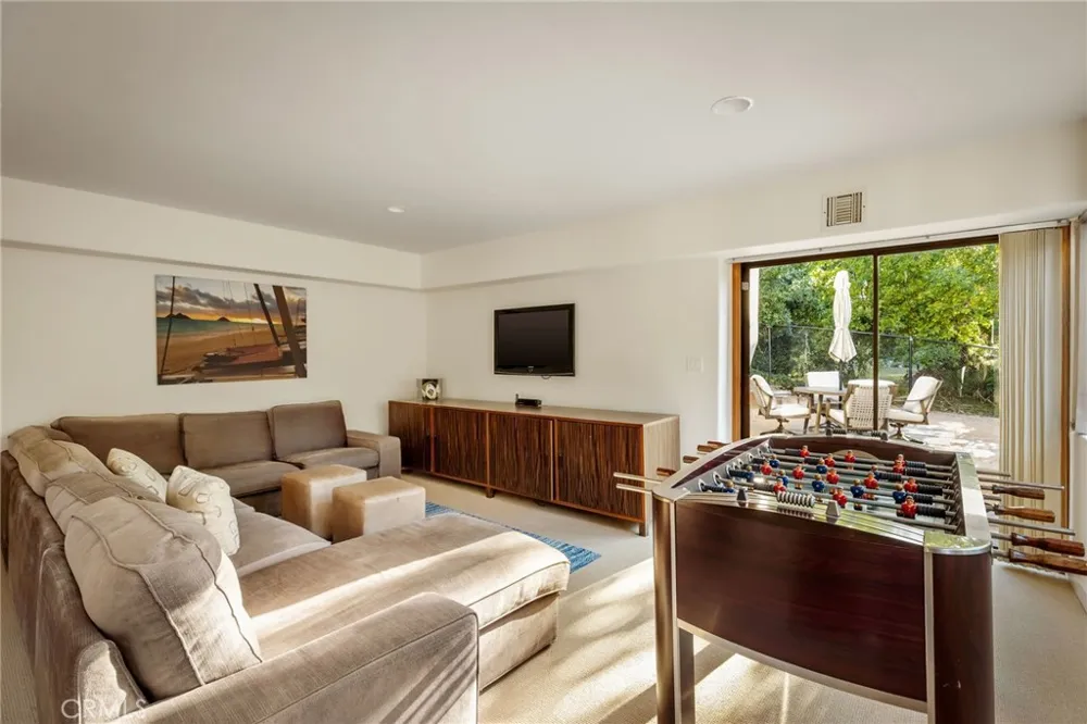 1405 Via Gabriel Palos Verdes Estates, CA 90274