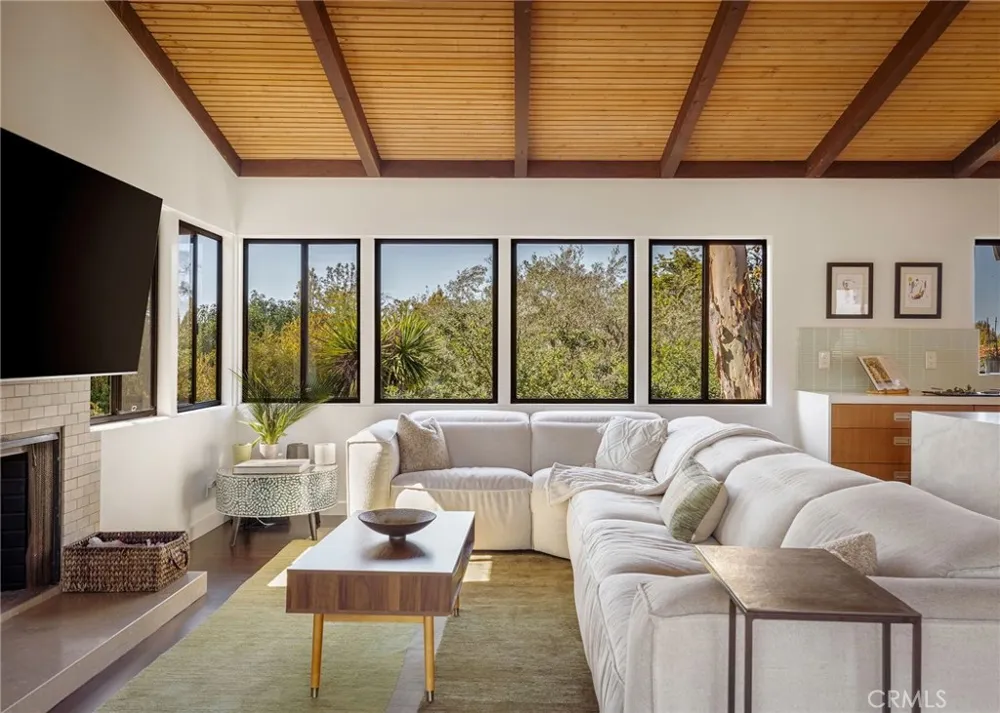 1405 Via Gabriel Palos Verdes Estates, CA 90274